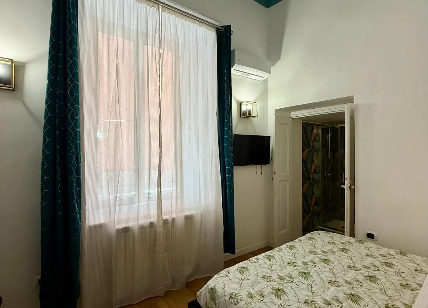 アパート Holiday Houses Napoli イタリア